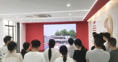 華夏光電 | 原來(lái)黨建活動(dòng)可以這么酷！
